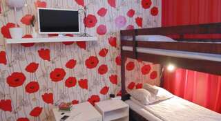 Гостиница Hostel Mayakovsky Новокузнецк Спальное место на двухъярусной кровати в общем номере для женщин-4
